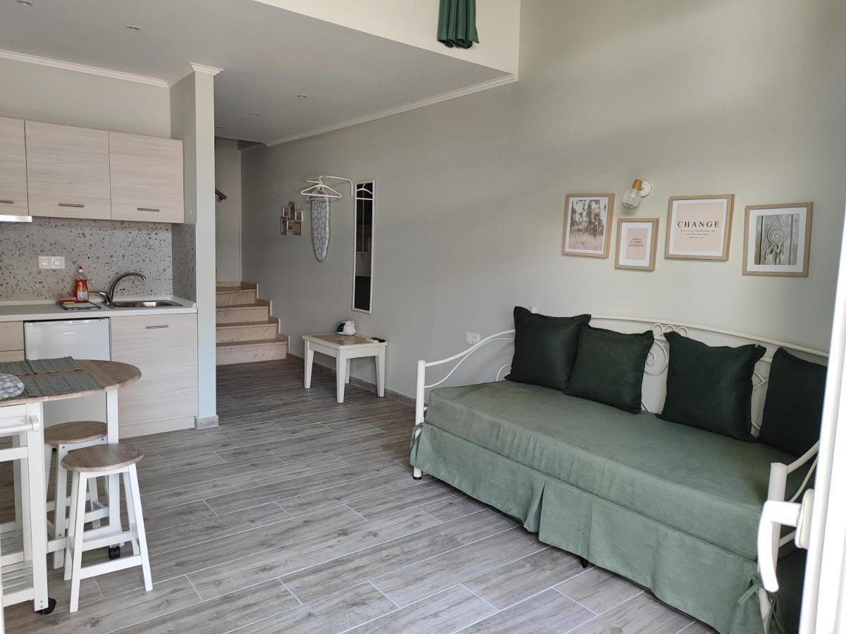 Kamares Suites 2 Nea Kallikrateia Екстер'єр фото