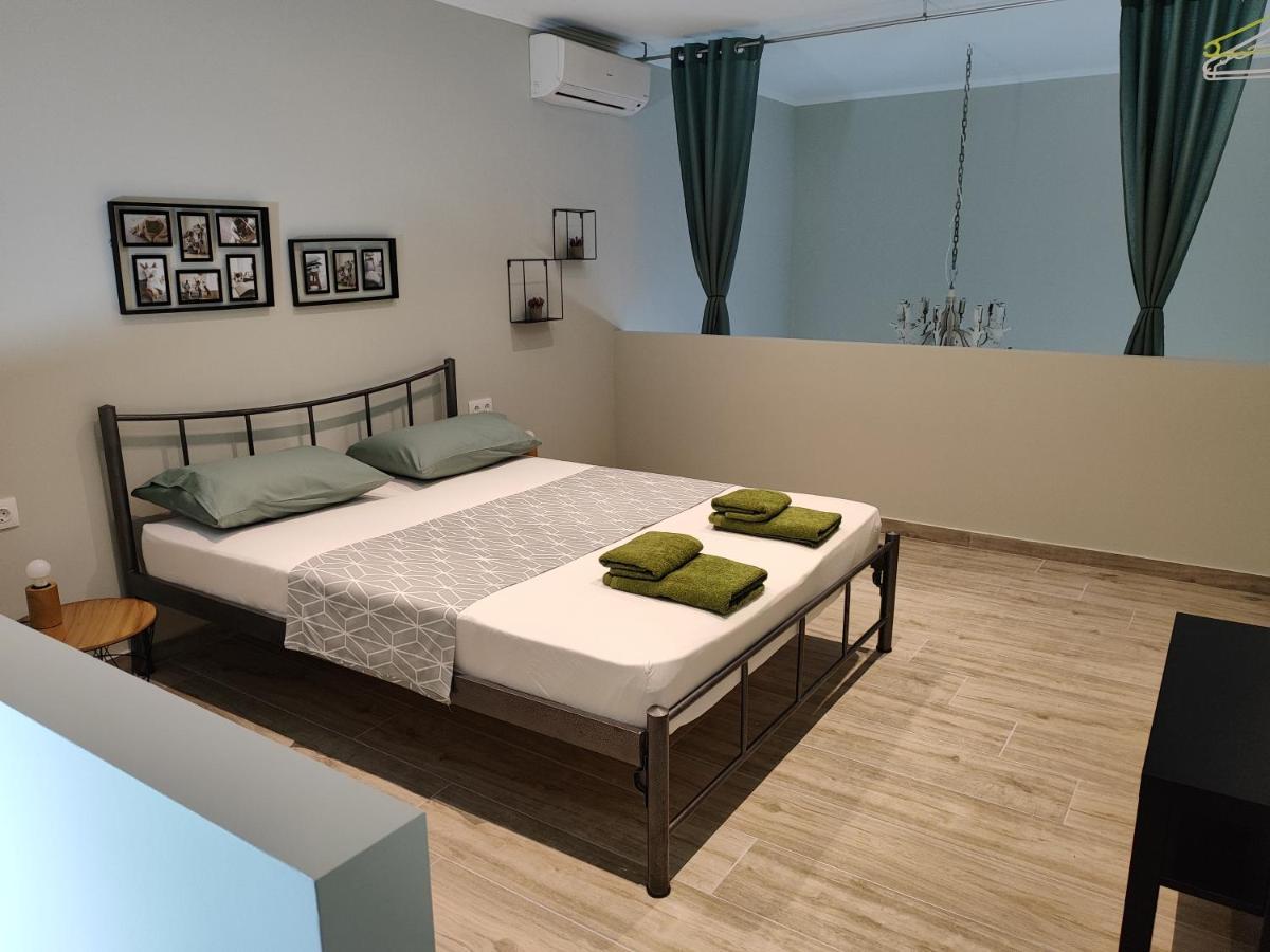 Kamares Suites 2 Nea Kallikrateia Екстер'єр фото