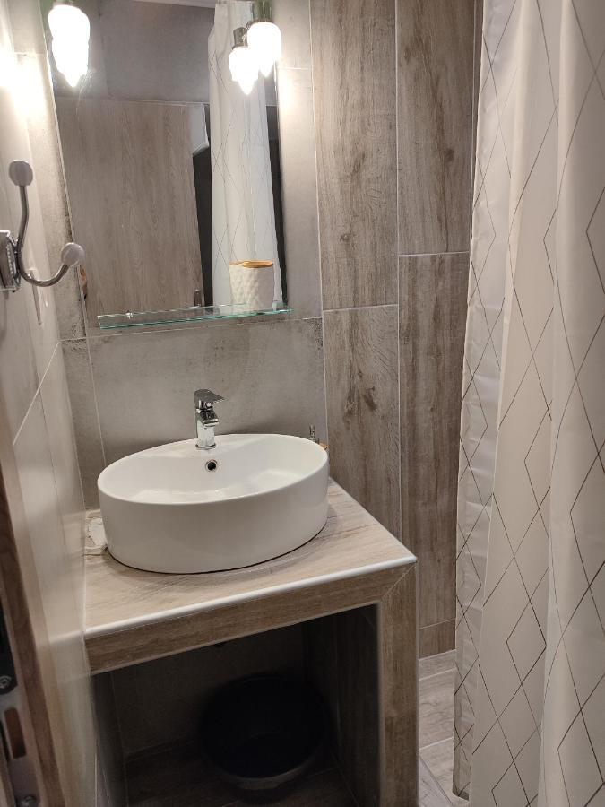 Kamares Suites 2 Nea Kallikrateia Екстер'єр фото