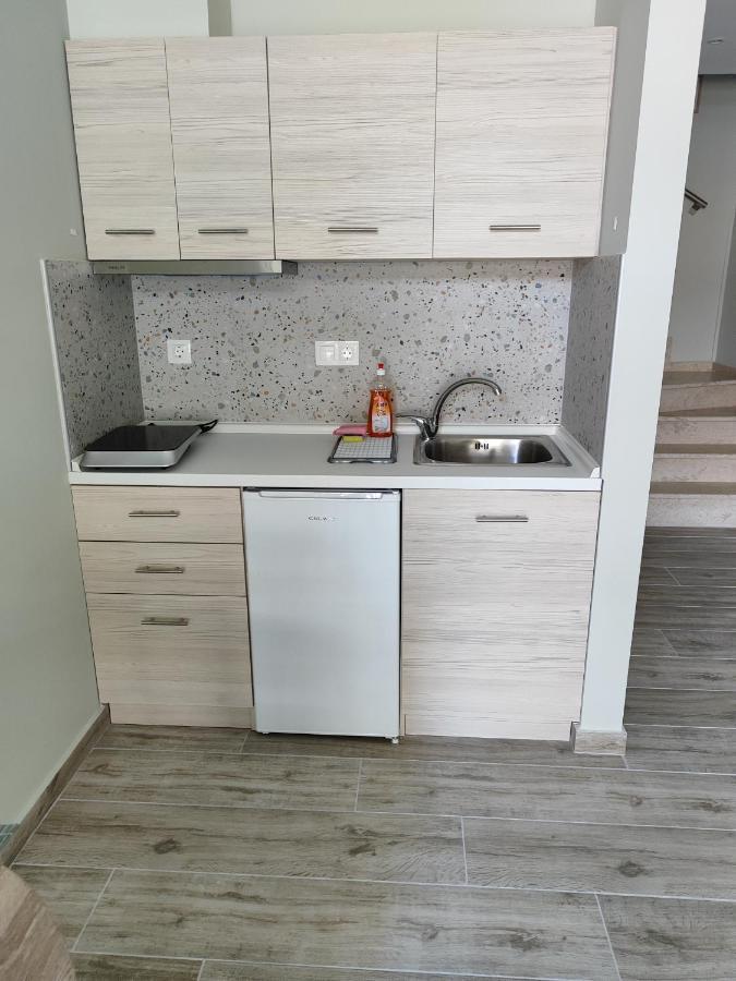 Kamares Suites 2 Nea Kallikrateia Екстер'єр фото